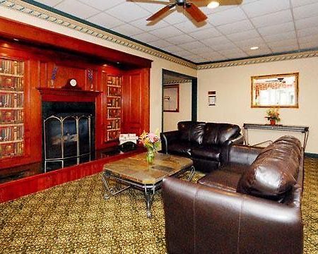 Econo Lodge Inn & Suites オーガスタ インテリア 写真