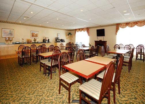 Econo Lodge Inn & Suites オーガスタ レストラン 写真
